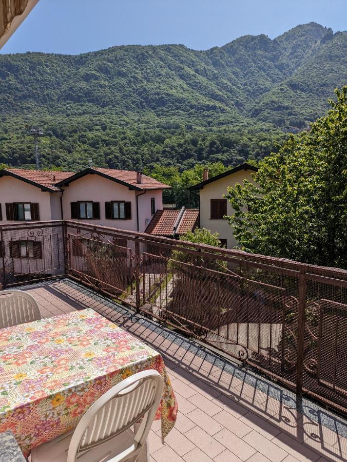 Relax E Passeggiate Tra Laghi E Monti Lägenhet Casale Corte Cerro Exteriör bild